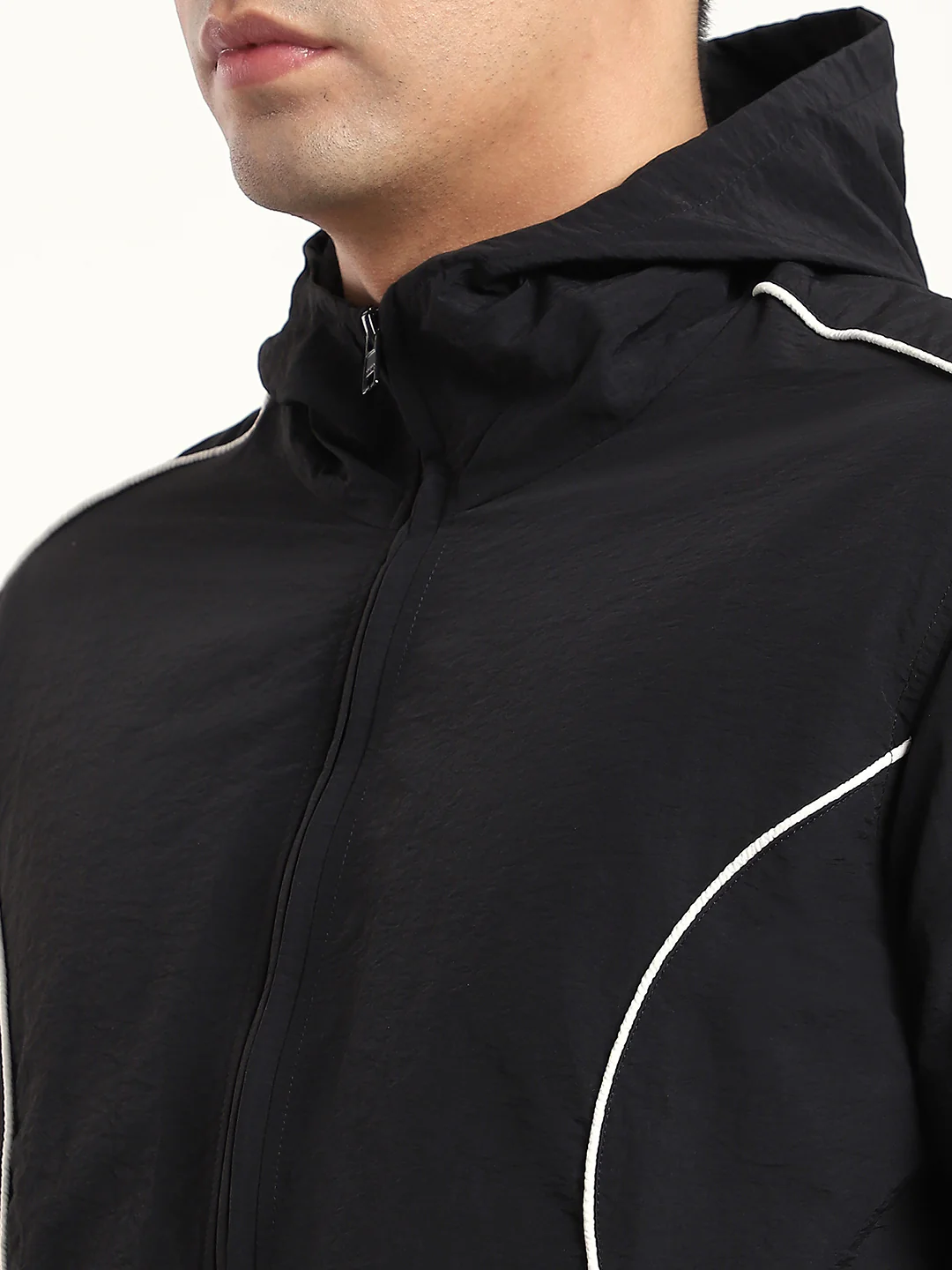 Black AeroFlex Windbreaker Jacket - Image 7