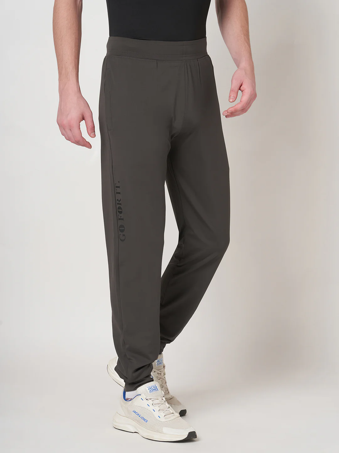 Rapid Dry Brown Solid Track Pant for Men (Brown)