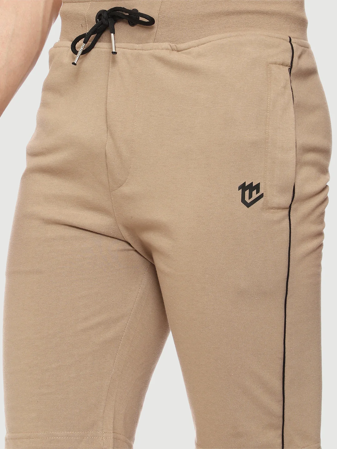 Side Piping Beige Shorts For Men - Image 6